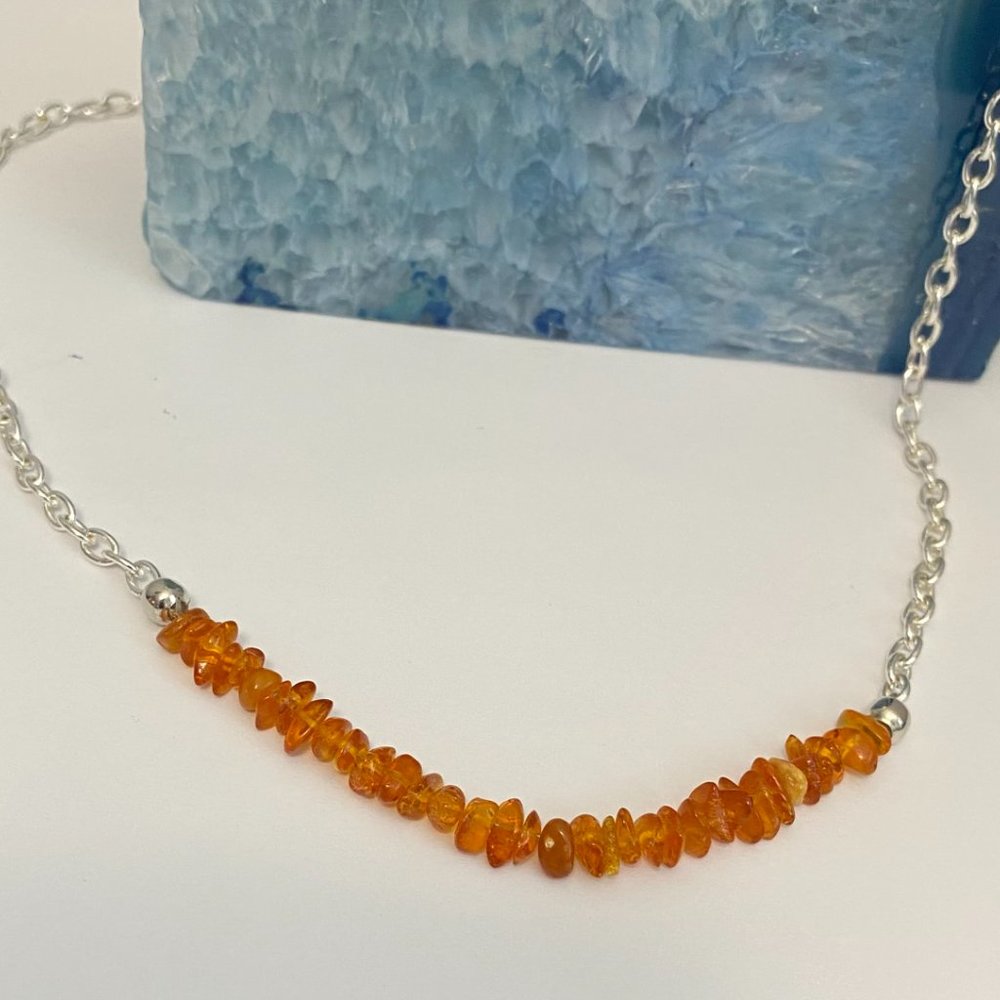 NEW Amber chips necklace